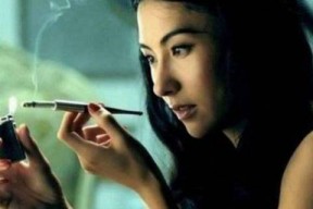 抽烟女明星,揭秘抽烟女明星的时尚态度与生活态度