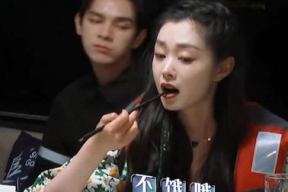 娱乐吃瓜经纪人和女星