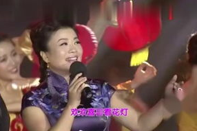 包厢唱歌生活照